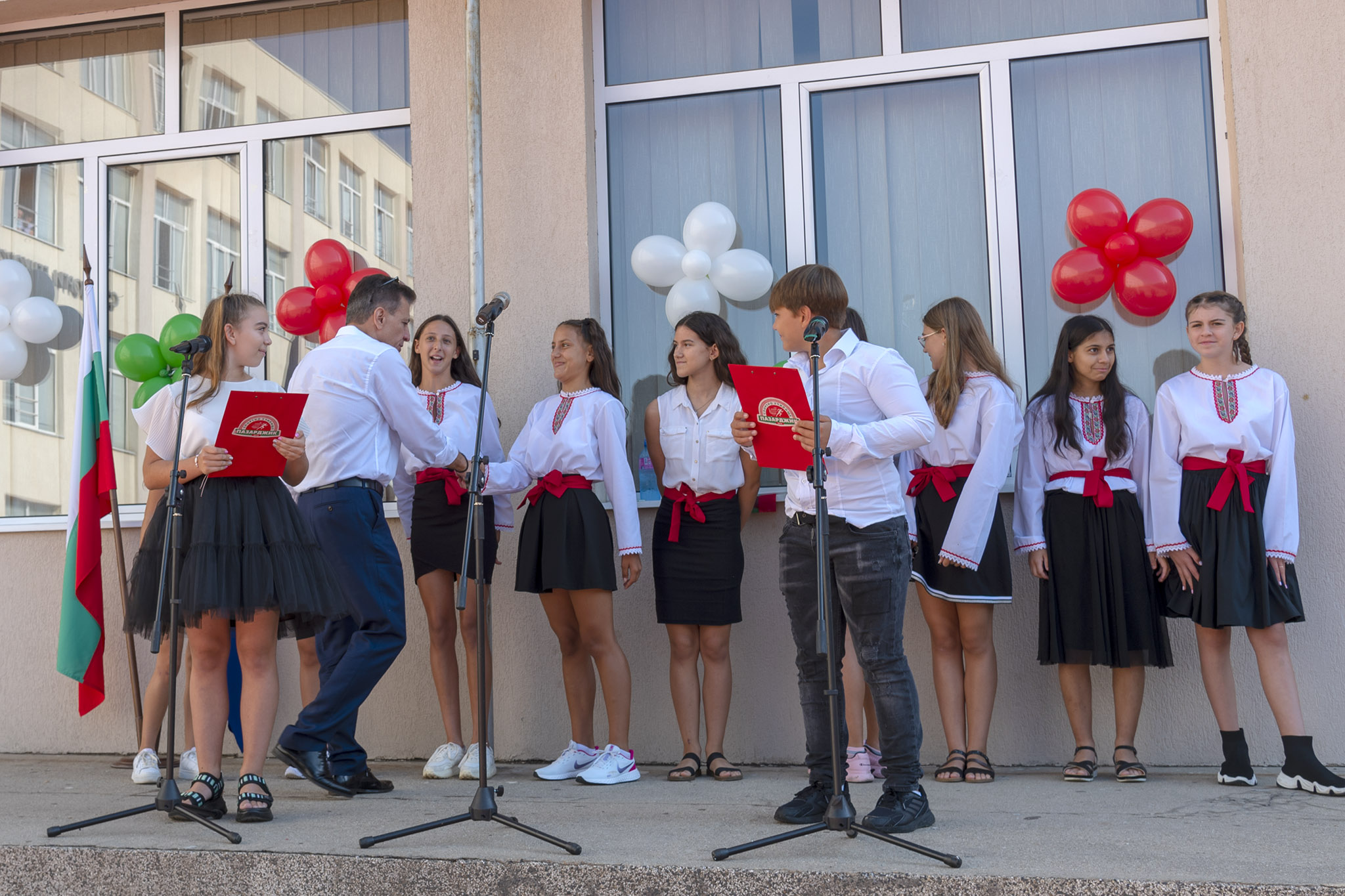 10